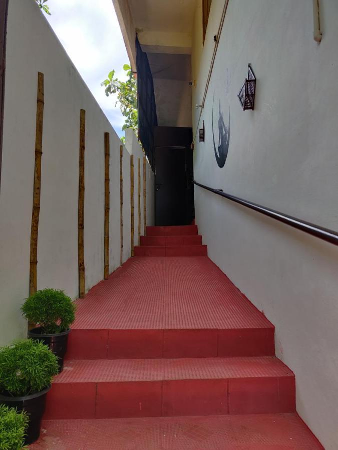 Blue Waves Beach Residency Hotel Varkala Buitenkant foto