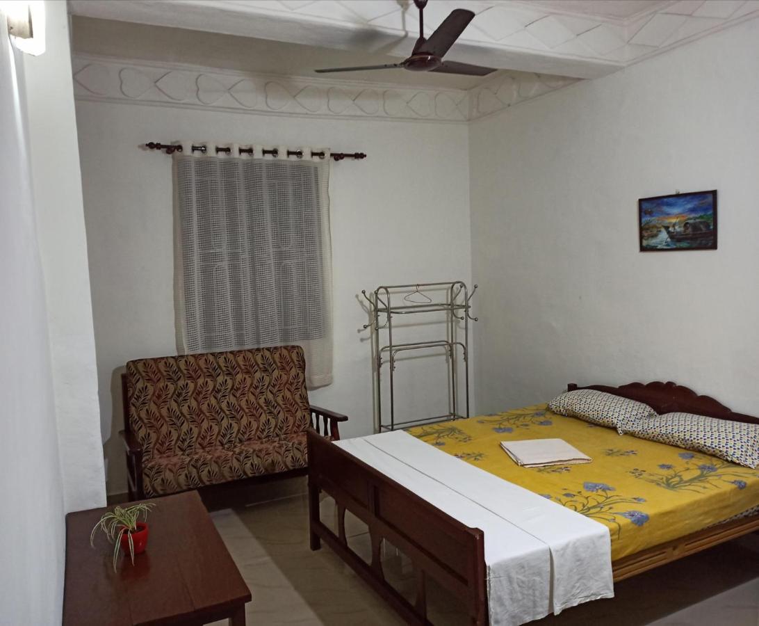 Blue Waves Beach Residency Hotel Varkala Buitenkant foto