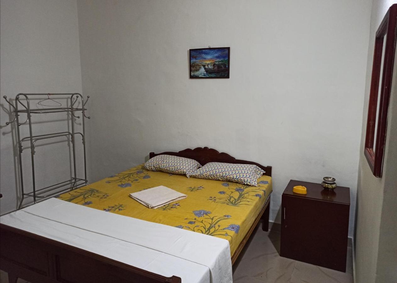 Blue Waves Beach Residency Hotel Varkala Buitenkant foto