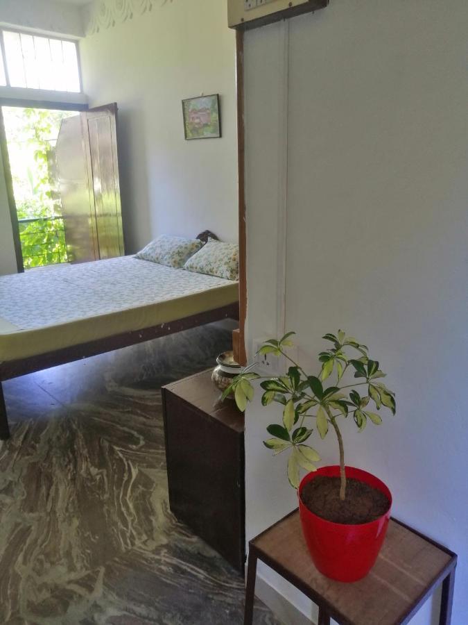 Blue Waves Beach Residency Hotel Varkala Buitenkant foto