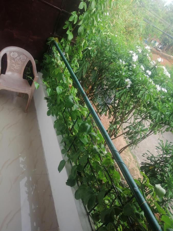 Blue Waves Beach Residency Hotel Varkala Buitenkant foto