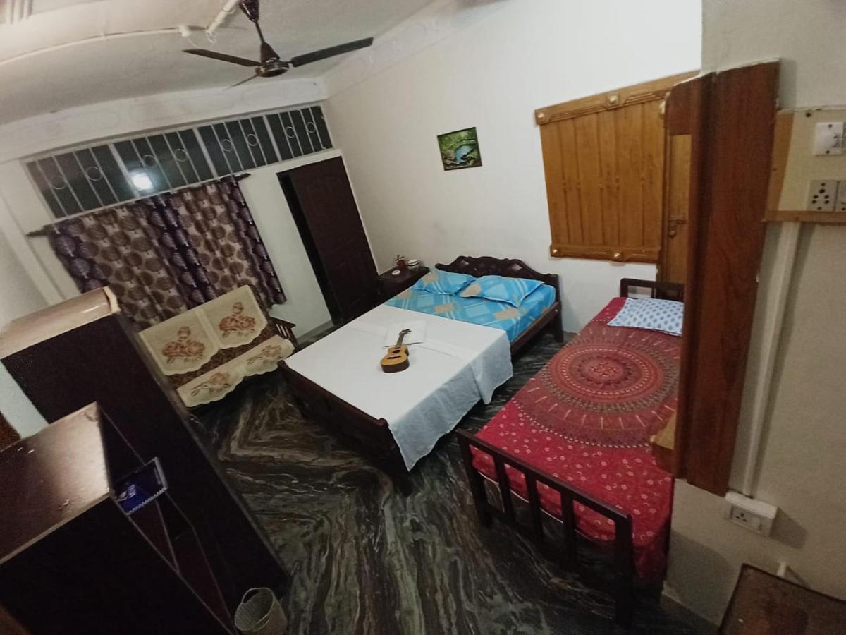 Blue Waves Beach Residency Hotel Varkala Buitenkant foto