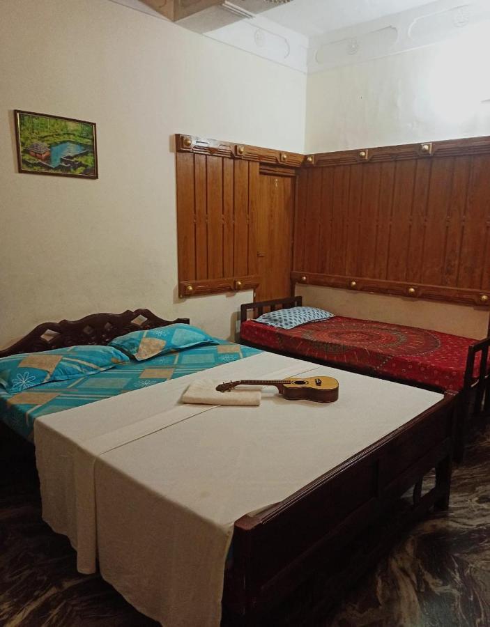 Blue Waves Beach Residency Hotel Varkala Buitenkant foto